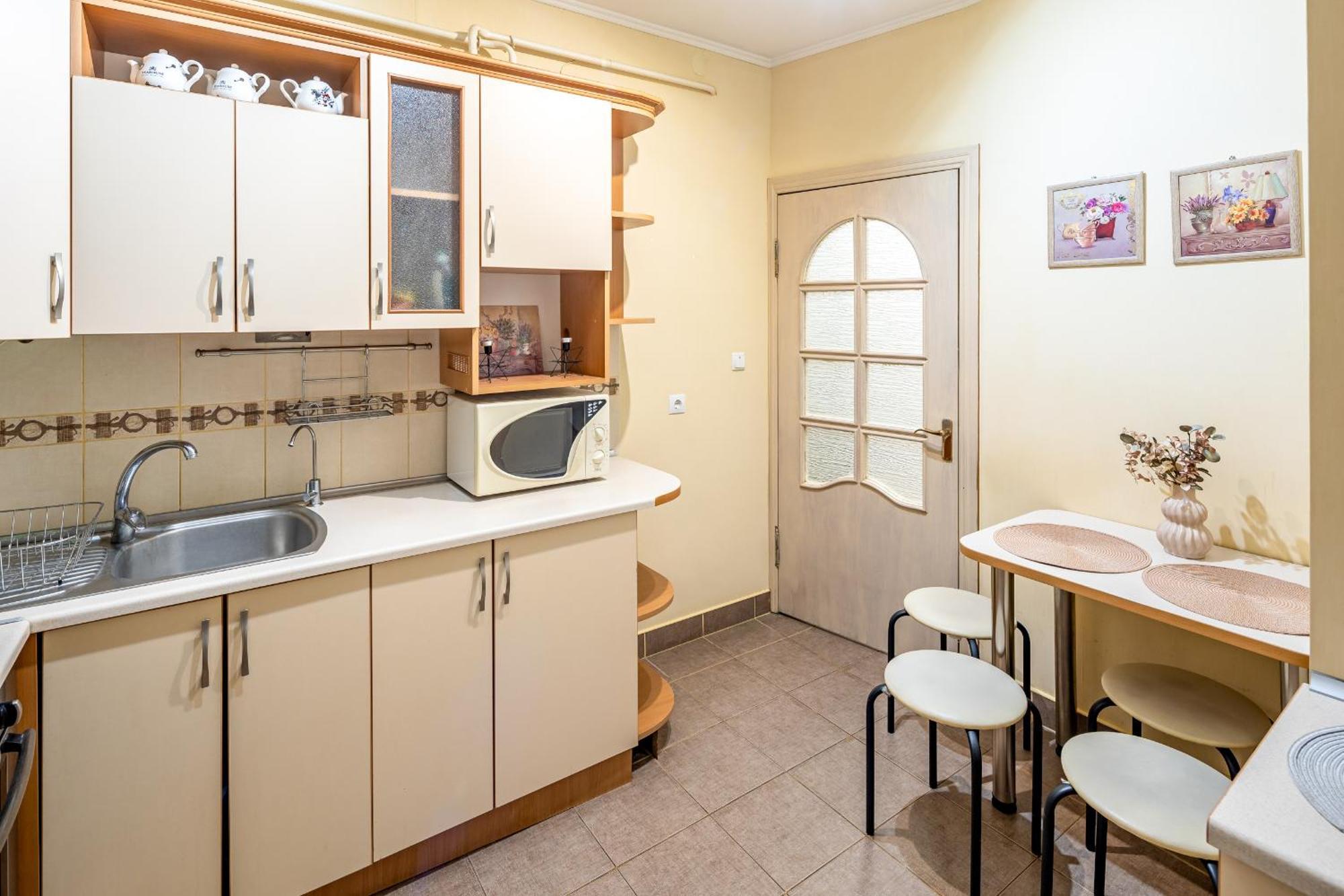 Just Another Comfy Apartment On The Main Squere. 2 Bedrooms, Own Heating, Ac Lviv Exterior photo